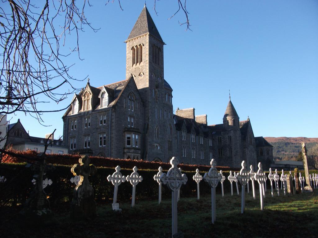 Moat House - Highland Club Apartment Fort Augustus Room photo